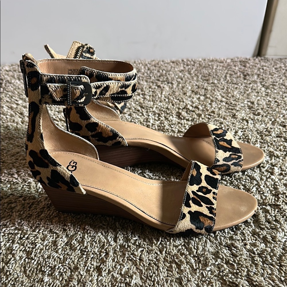 UGG leopard Wedge Shoes